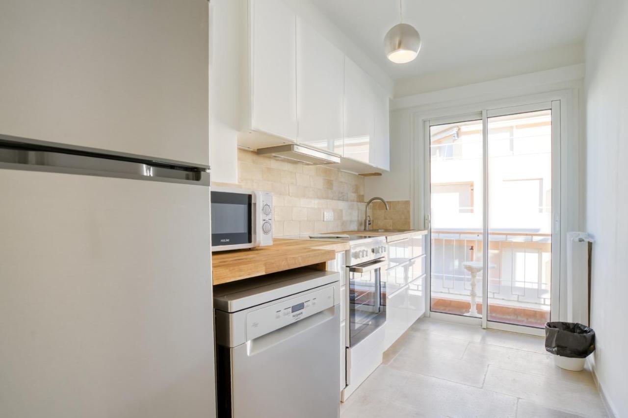 Appartement Bricka - Welkeys Antibes Eksteriør bilde